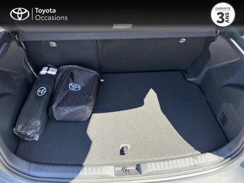 Voitures D'occasion À Vannes | Toyota Yaris 116H Design 5P My25