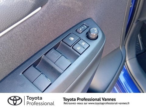 Voitures D'occasion À Vannes | Toyota Yaris 116H Design 5P My26