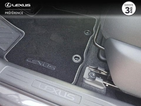 Voitures D'occasion À Lanester | Lexus Lbx 1.5 136Ch Business Plus 2Wd My26