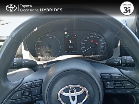 Voitures D'occasion À Lanester | Toyota Yaris 116H Dynamic Business 5P + Programme Beyond Zero A...