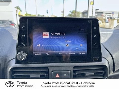 Voitures D'occasion À Brest | Toyota Proace City Medium 110 Vvt-I Dynamic Mc23