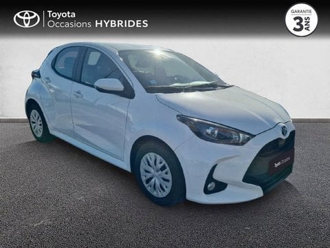 Voitures D'occasion À Brest | Toyota Yaris 116H Dynamic Business 5P + Programme Beyond Zero Acad...