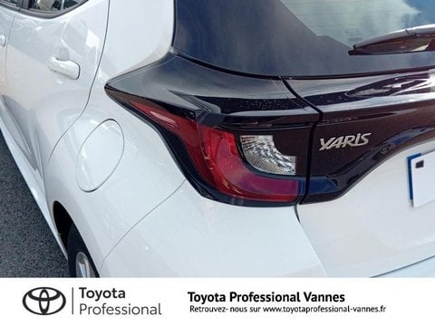 Voitures D'occasion À Vannes | Toyota Yaris 116H Dynamic Business + Programme Toyota Experience ...