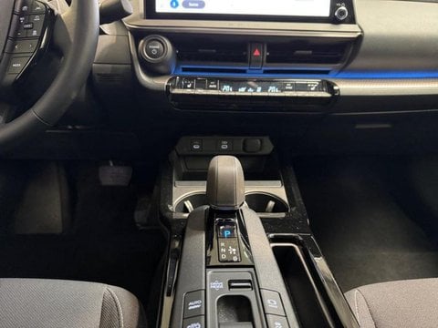 Voitures D'occasion À Liévin | Toyota Prius Rechargeable 2.0 Hybride Rechargeable 223Ch Design ...