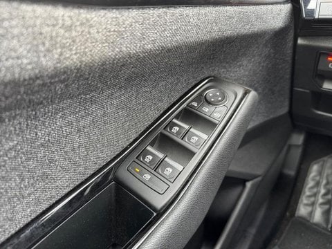Voitures D'occasion À Liévin | Renault Espace 1.2 E-Tech Full Hybrid 200Ch Techno 7 Places - 24
