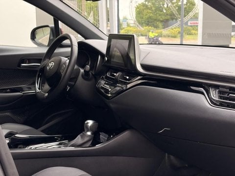 Voitures D'occasion À Liévin | Toyota C-Hr 2.0 Hybride 200Ch Design Ng23