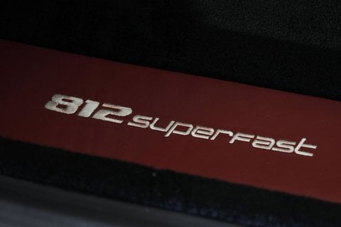 Voitures Occasion Ferrari 812 Superfast 6.5 V12 800Ch À La Roche-Sur-Yon