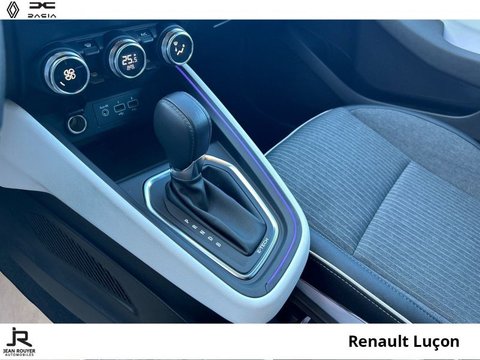 Voitures Occasion Renault Clio 1.6 E-Tech Hybride 140Ch Intens -21N À Luçon