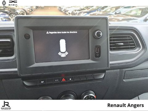 Voitures Occasion Renault Master Fg F3500 L2H2 2.3 Dci 135Ch Grand Confort 19490€ Ht À Angers