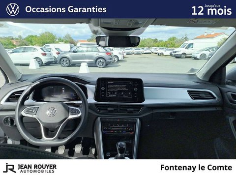 Voitures Occasion Volkswagen T-Roc 1.0 Tsi 110 Start/Stop Bvm6 Life À Fontenay Le Comte