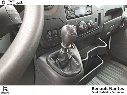 Voitures Occasion Renault Master Ccb R3500Rj L3 2.3 Dci 130Ch Confort Eurovi À Saint-Herblain