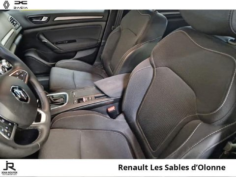 Voitures Occasion Renault Mégane Estate 1.6 E-Tech Plug-In 160Ch Business À Château D'olonne
