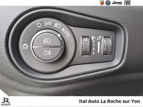 Voitures Occasion Jeep Renegade 1.3 Turbo T4 240Ch 4Xe S At6 À Mouilleron Le Captif
