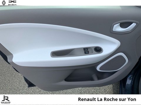 Voitures Occasion Renault Zoe Life Charge Normale R90 My19 À La Roche Sur Yon