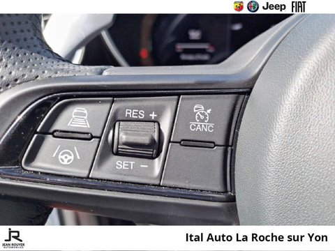 Voitures Occasion Alfa Romeo Giulia 2.2 Diesel 210Ch Veloce Q4 At8 À Mouilleron Le Captif