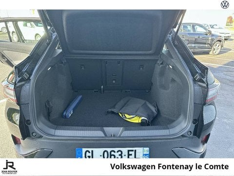 Voitures Occasion Volkswagen Id.5 174 Ch Pro Classique À Fontenay Le Comte