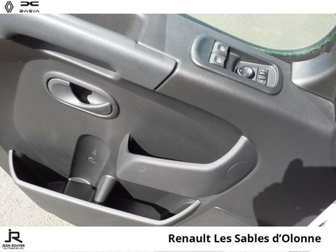 Voitures Occasion Renault Master Fg F3500 L2H2 2.3 Dci 135Ch Grand Confort E6 À Château D'olonne