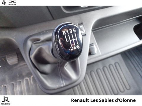 Voitures Occasion Renault Master Benne F3500 L2 2.3 Dci 135Ch Confort Euro6 À Château D'olonne