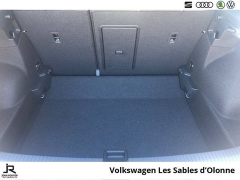 Voitures Occasion Volkswagen T-Roc 1.5 Tsi Evo2 150 Start/Stop Dsg7 R-Line À Bressuire