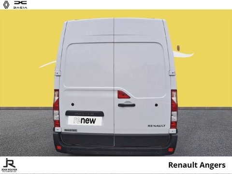 Voitures Occasion Renault Master Fg F3500 L2H2 2.3 Dci 135Ch Grand Confort - 18490€ Ht À Angers