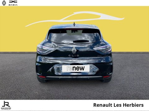 Voitures Occasion Renault Clio 1.6 E-Tech Hybride 145Ch Techno À Les Herbiers