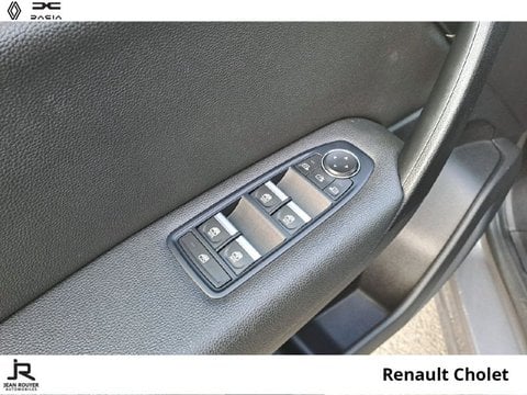 Voitures Occasion Renault Captur 1.6 E-Tech Hybride Rechargeable 160Ch Intens -21 À Cholet