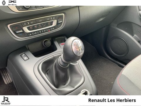 Voitures Occasion Renault Scénic 1.5 Dci 110Ch Fap Business À Les Herbiers