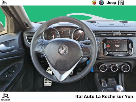 Voitures Occasion Alfa Romeo Giulietta 1.6 Jtdm 120Ch Super Stop&Start À Mouilleron Le Captif