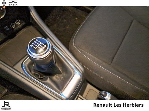 Voitures Occasion Renault Captur 1.5 Blue Dci 95Ch Business À Les Herbiers