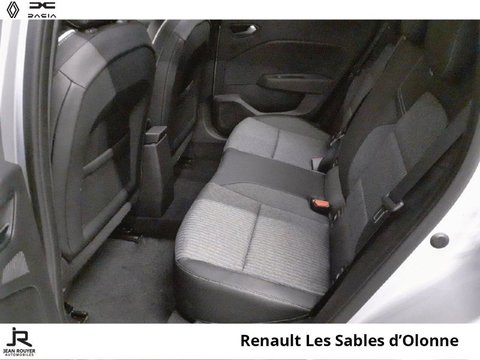 Voitures Occasion Renault Clio 1.3 Tce 140Ch Techno À Château D'olonne