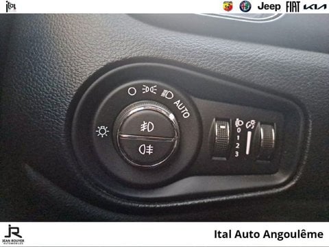 Voitures Occasion Jeep Renegade 1.3 Gse T4 190Ch 4Xe Longitude Summer Edition At6 À Champniers