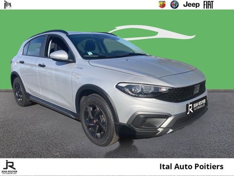 Voitures Occasion Fiat Tipo Cross 1.0 Firefly Turbo 100Ch S/S Cross À Poitiers