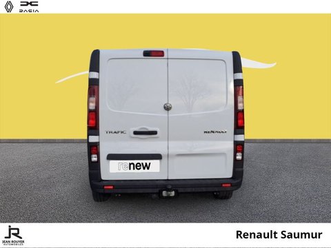 Voitures Occasion Renault Trafic Fg L2H1 1200 2.0 Dci 170 Ch Cabine Approfondie Grand Confort Edc Automatique 6 Places (28490 À Saumur