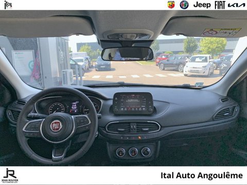 Voitures Occasion Fiat Tipo Cross 1.0 Firefly Turbo 100Ch S/S Cross À Champniers