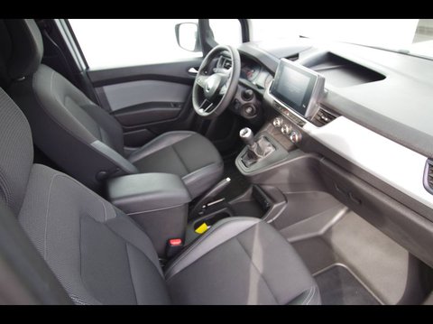Voitures Occasion Renault Kangoo Van L1 1.5 Blue Dci 115Ch Grand Confort - 22 (17900€ Ht) À Cholet