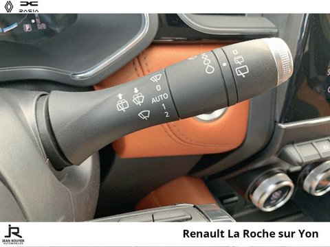 Voitures Occasion Renault Captur 1.6 E-Tech Hybride Rechargeable 160Ch Intens -21 À La Roche Sur Yon