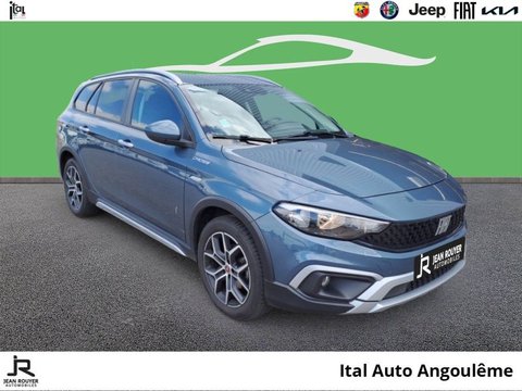 Voitures Occasion Fiat Tipo Cross Sw 1.0 Firefly Turbo 100Ch S/S Plus My22 À Champniers