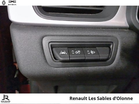 Voitures Occasion Renault Captur 1.6 E-Tech Hybride 145Ch Zen -21 À Château D'olonne