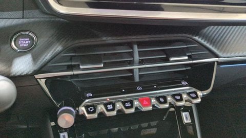 Voitures D'0Km À Ganges | Peugeot 2008 Hybrid 145 Bva E-Dcs6 Gt + Pack Drive Assist Plus + Camer...