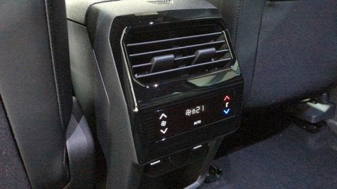 Voitures D'0Km À Ganges | Peugeot 5008 Hybrid 145 Ch Bva 7Pl E-Dcs6 Allure Surequipe
