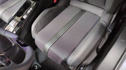 Voitures D'0Km À Ganges | Peugeot 2008 Hybrid 145 Bva E-Dcs6 Gt + Pack Drive Assist Plus + Camer...