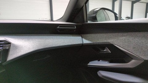 Voitures D'0Km À Ganges | Peugeot 5008 Hybrid 145 Ch Bva 7Pl E-Dcs6 Allure Surequipe