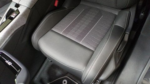 Voitures D'0Km À Ganges | Peugeot 5008 Hybrid 145 Ch Bva E-Dcs6 7Pl Gt + Pack Vision 360 & Drive...