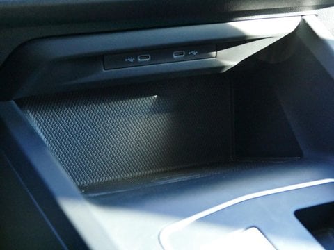 Voitures D'occasion À Ganges | Volkswagen Golf 2.0 Tdi Scr - 150 - Bv Dsg 7 R-Line 1St