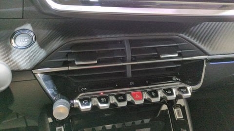 Voitures D'0Km À Ganges | Peugeot 2008 Hybrid 145 Bva E-Dcs6 Gt + Pack Drive Assist Plus + Camer...