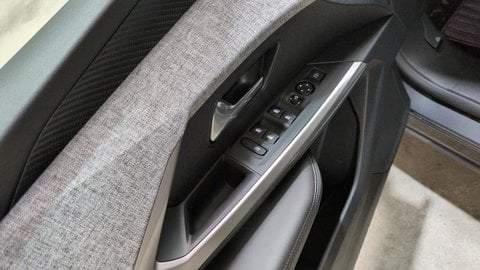 Voitures D'occasion À Ganges | Peugeot 3008 Hybrid 145 Bva E-Dcs6 Allure + Grip Control + Pack 3...