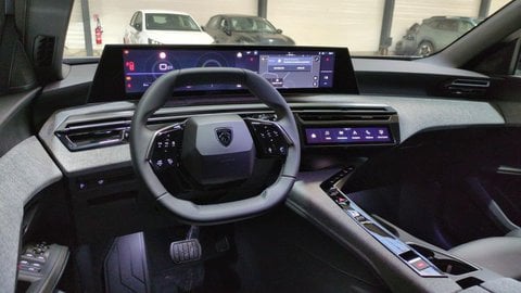 Voitures D'0Km À Ganges | Peugeot 5008 Hybrid 145 Ch Bva 7Pl E-Dcs6 Allure Surequipe