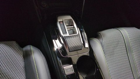 Voitures D'0Km À Ganges | Peugeot 2008 Hybrid 145 Bva E-Dcs6 Gt + Pack Drive Assist Plus + Camer...