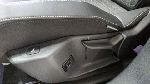 Voitures D'occasion À Ganges | Peugeot 3008 Hybrid 145 Bva E-Dcs6 Allure + Grip Control + Pack 3...