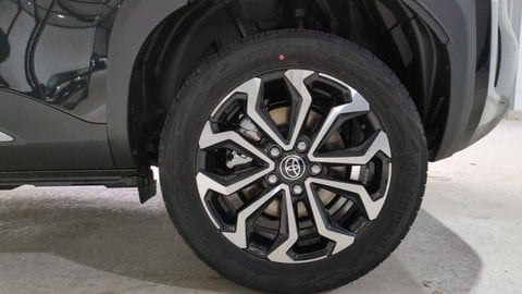 Voitures D'0Km À Ganges | Toyota Yaris Cross Hybride 130H 2Wd Bva Design Surequipe (Radars Av-Ar...